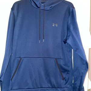 Size Medium Under Armour  sweatshirt